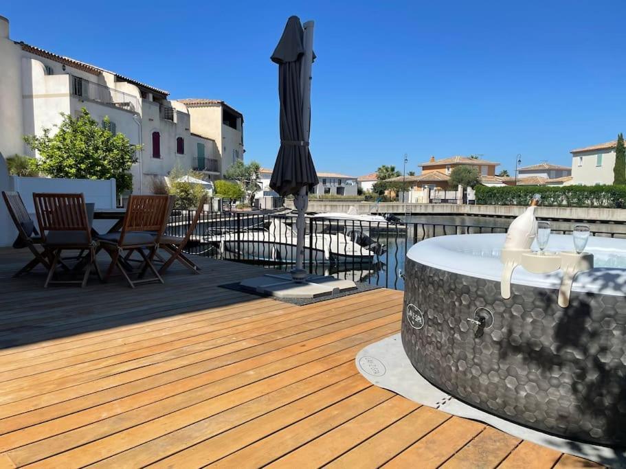 Villa Marina 120M²/8 Pers/ Terrasse 100M²/ Appontement Aigues-Mortes Exterior foto