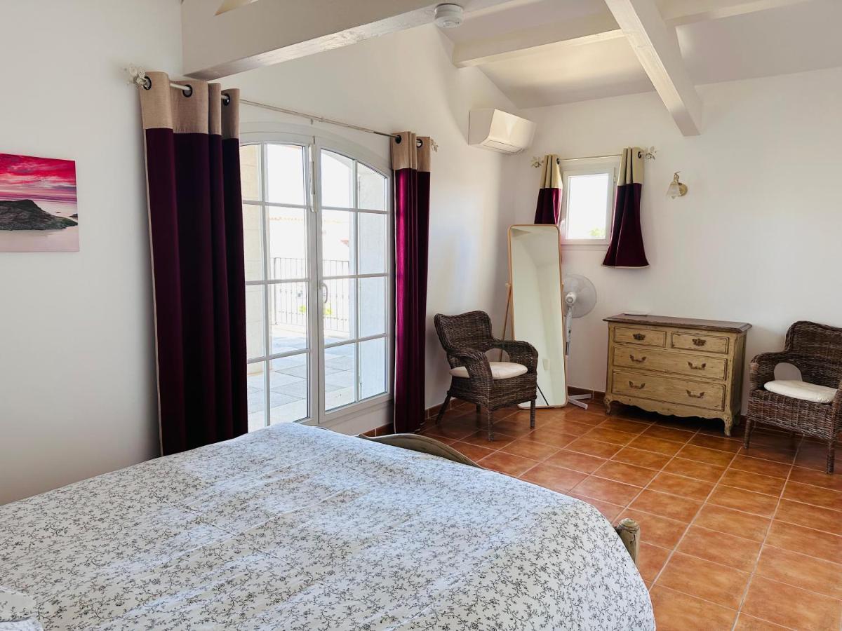Villa Marina 120M²/8 Pers/ Terrasse 100M²/ Appontement Aigues-Mortes Exterior foto